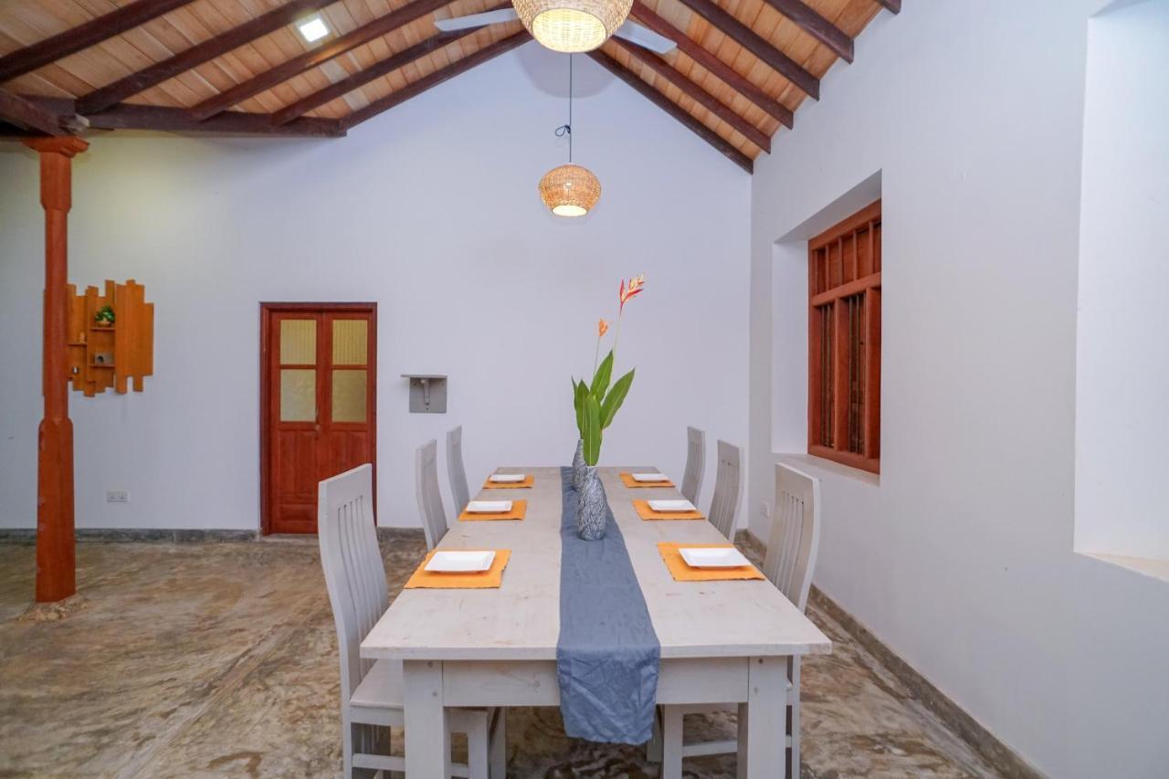Antique Ceylon Villa アハンガマ エクステリア 写真