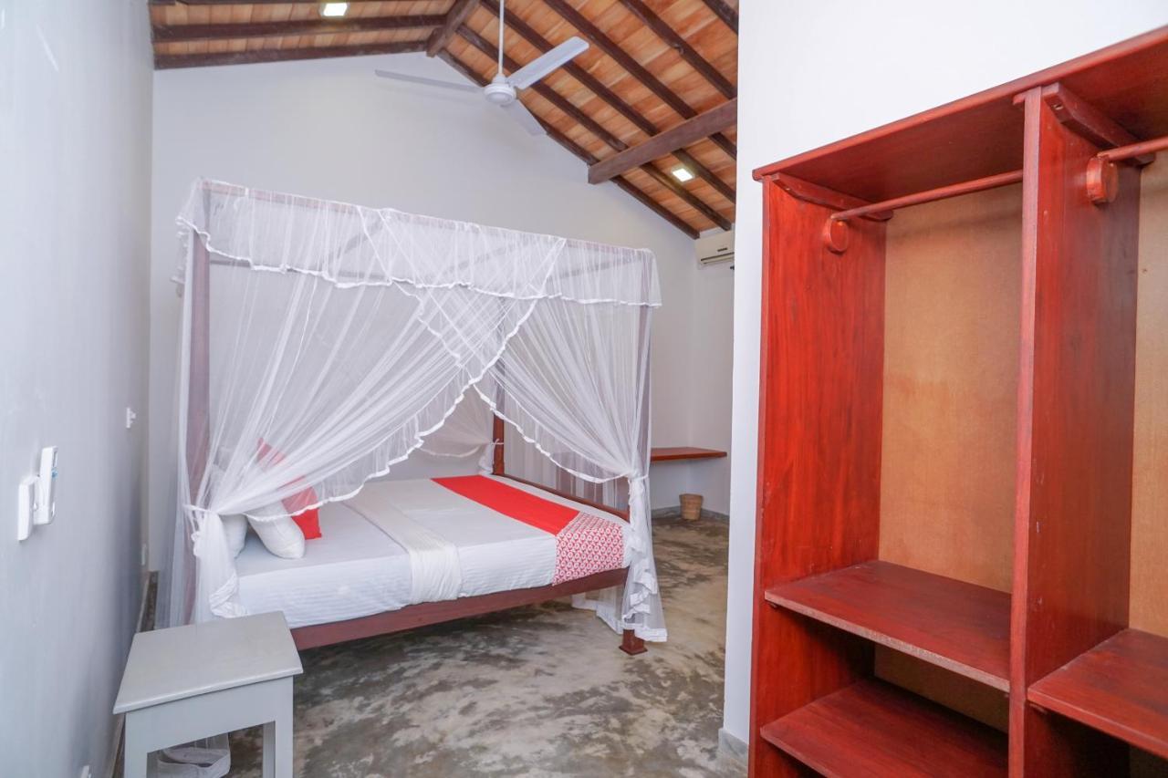Antique Ceylon Villa アハンガマ エクステリア 写真